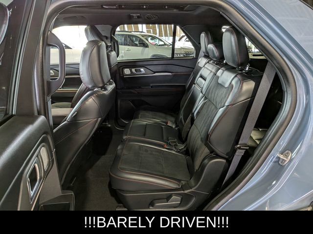 Used 2025 Ford Explorer ST image 18