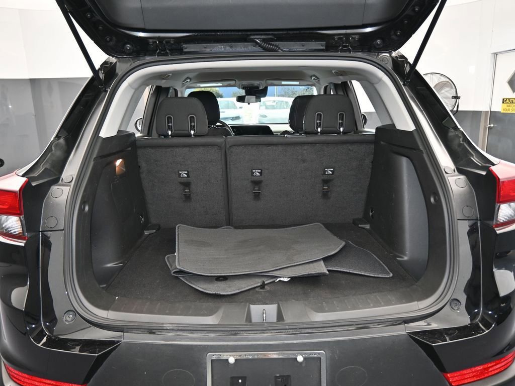 Used 2024 Chevrolet TrailBlazer LT image 33