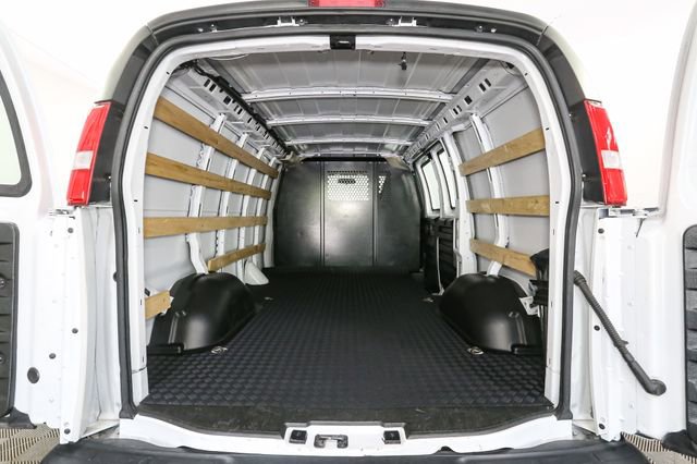 Used 2024 Chevrolet Express 2500 w/ Driver Convenience Package RWD image 10