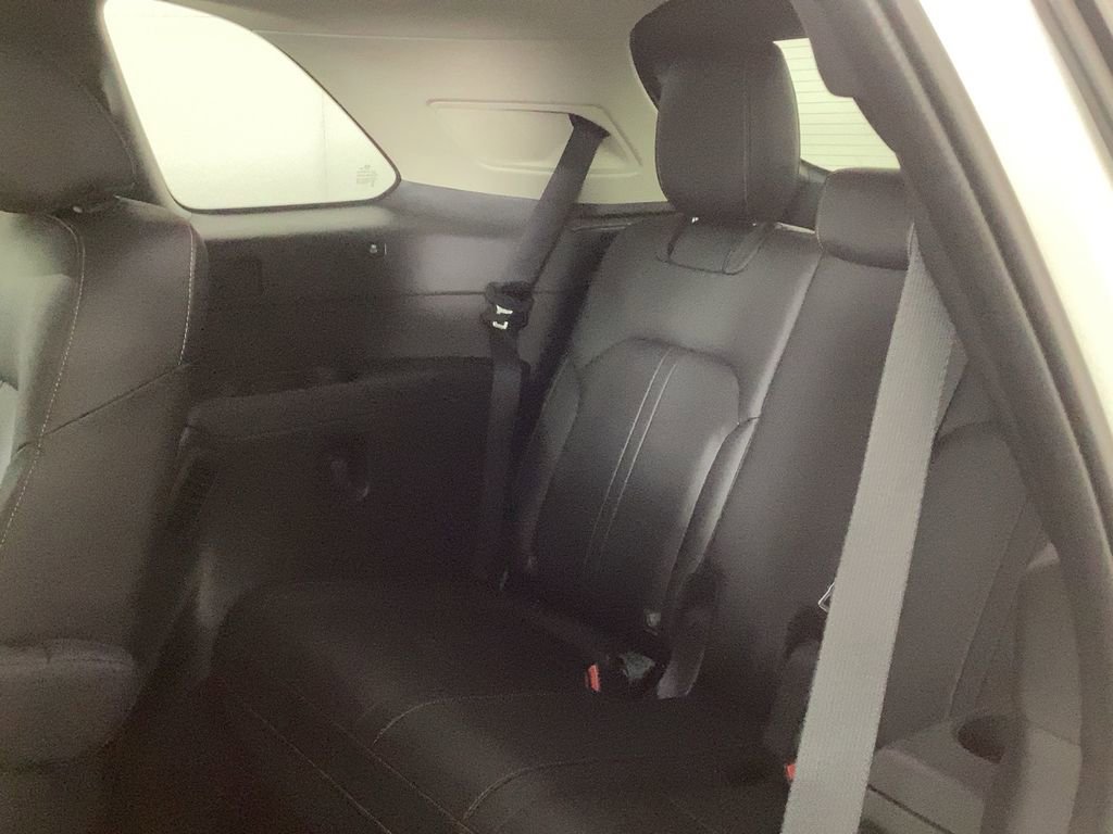 Certified 2024 MAZDA CX-90 Plug-In Hybrid w/ Premium Pkg image 16