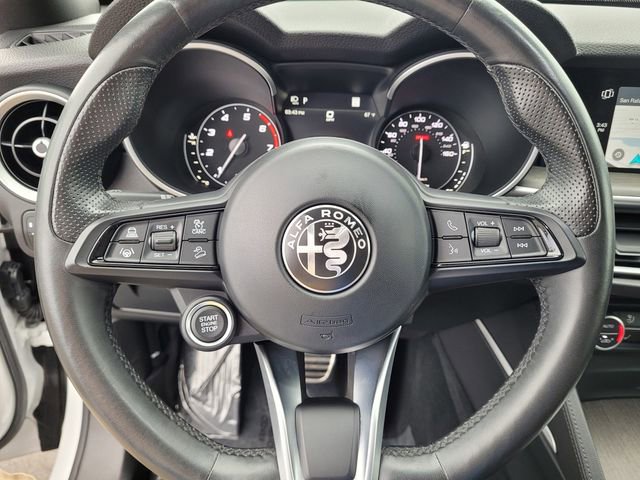 Used 2022 Alfa Romeo Stelvio Ti w/ Active Assist Plus Package image 23