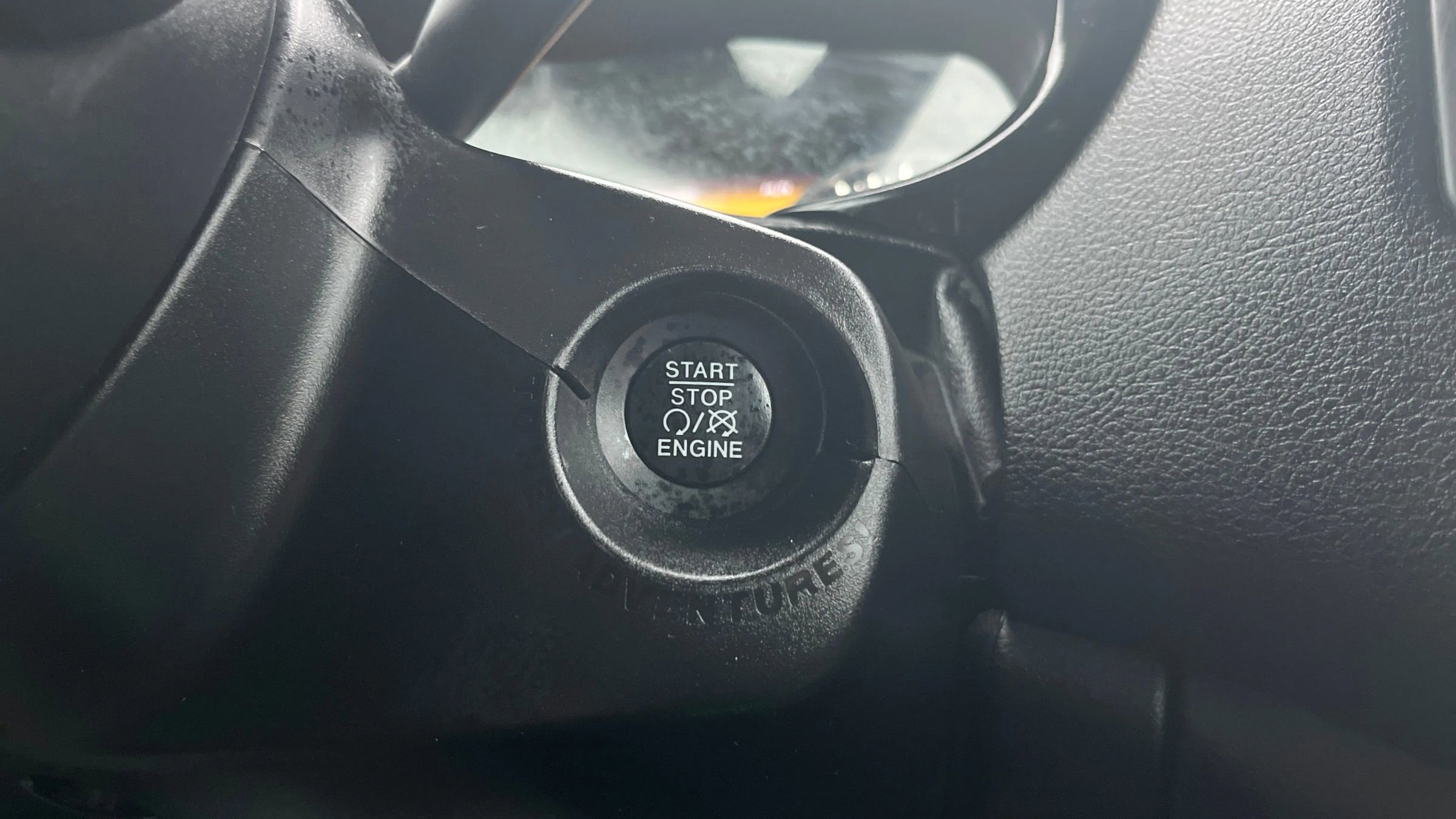 Used 2017 Jeep Renegade Altitude AWD/4WD image 26