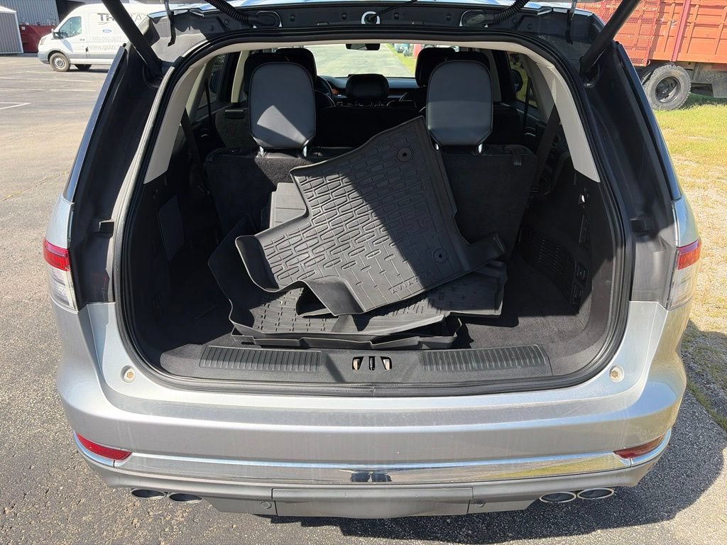 Used 2020 Lincoln Aviator Reserve w/ Class IV Trailer Tow Package AWD/4WD image 6