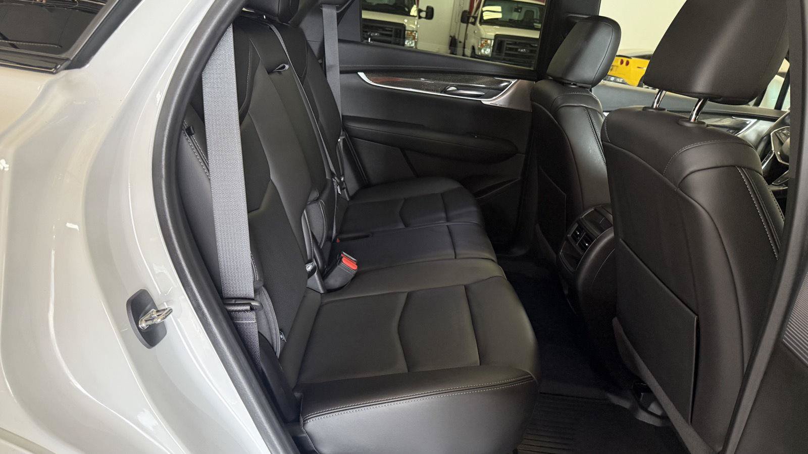 Used 2023 Cadillac XT5 Sportv w/ Technology Package AWD/4WD image 23