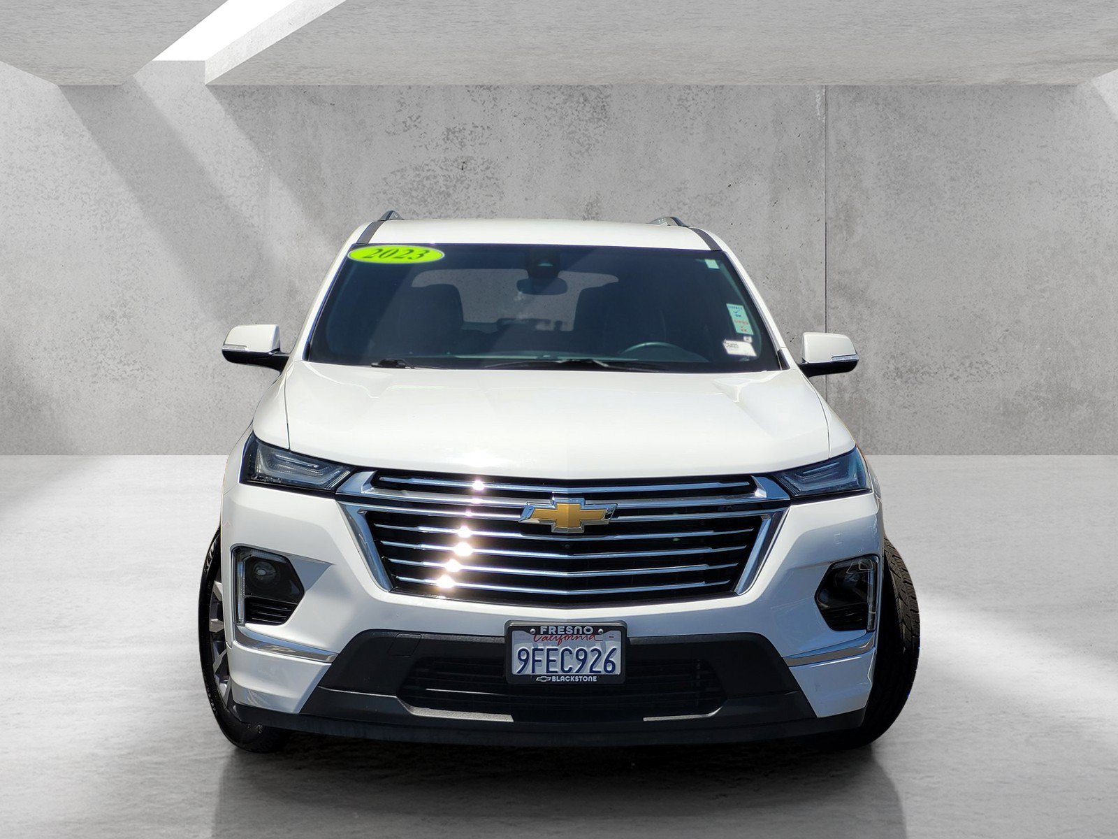 Used 2023 Chevrolet Traverse Premier AWD/4WD image 3