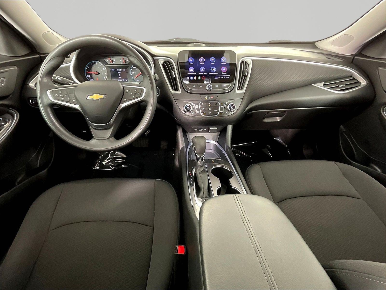 Used 2022 Chevrolet Malibu LT FWD image 7