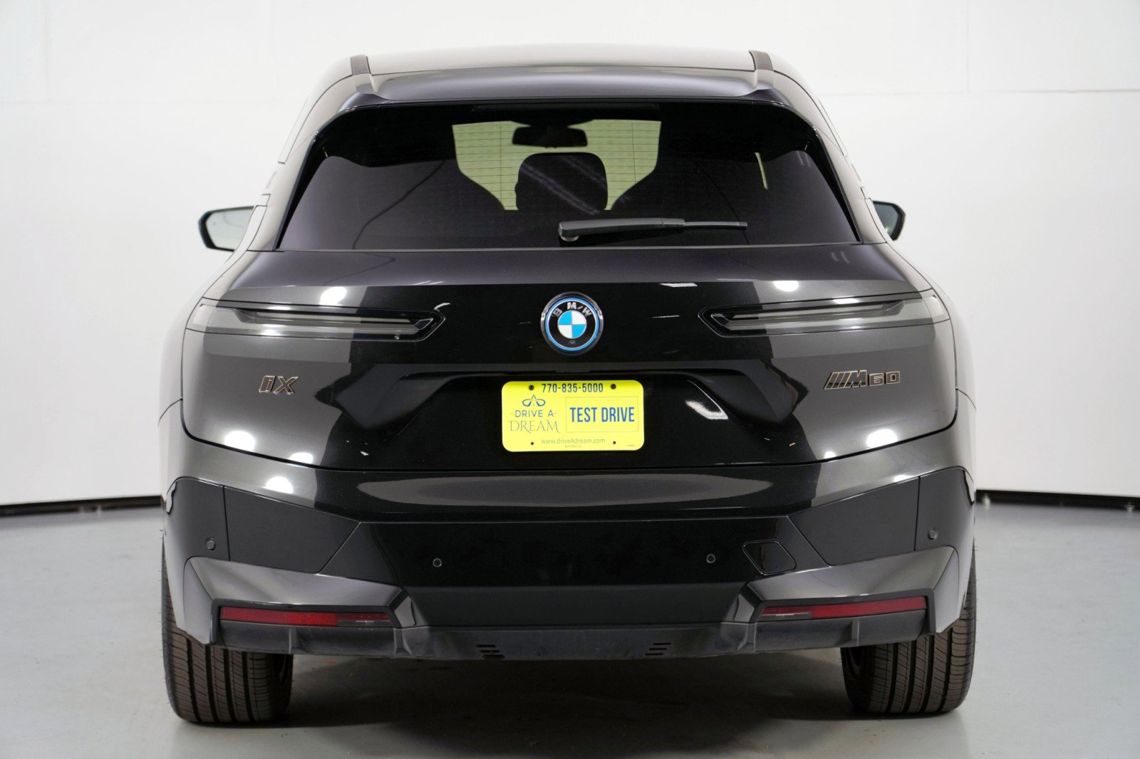 Used 2023 BMW iX M60 w/ Executive Package image 53