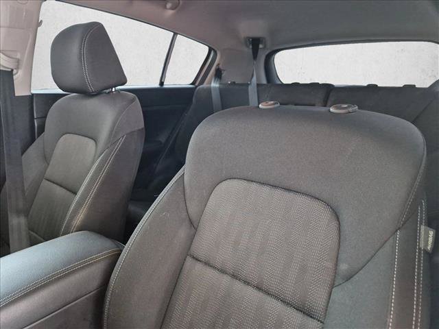 Used 2021 Kia Sportage LX FWD image 12