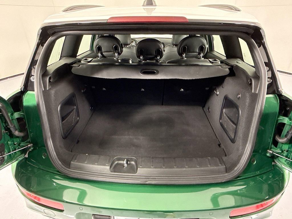 Used 2020 MINI Cooper Clubman S w/ Storage Package image 28