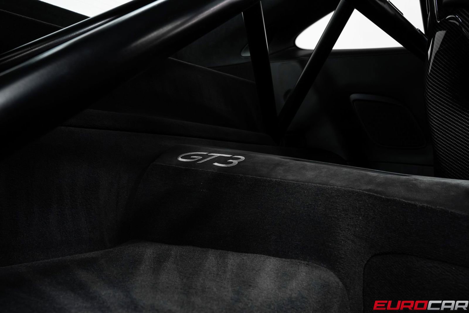 Used 2018 Porsche 911 GT3 RWD image 42