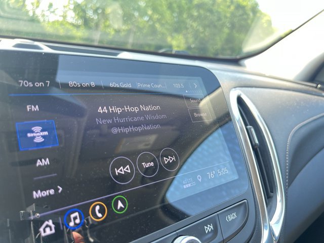 Used 2020 Chevrolet Equinox Premier FWD image 13