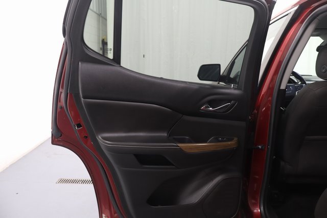 Used 2017 GMC Acadia SLE w/ Driver Alert Package I image 11