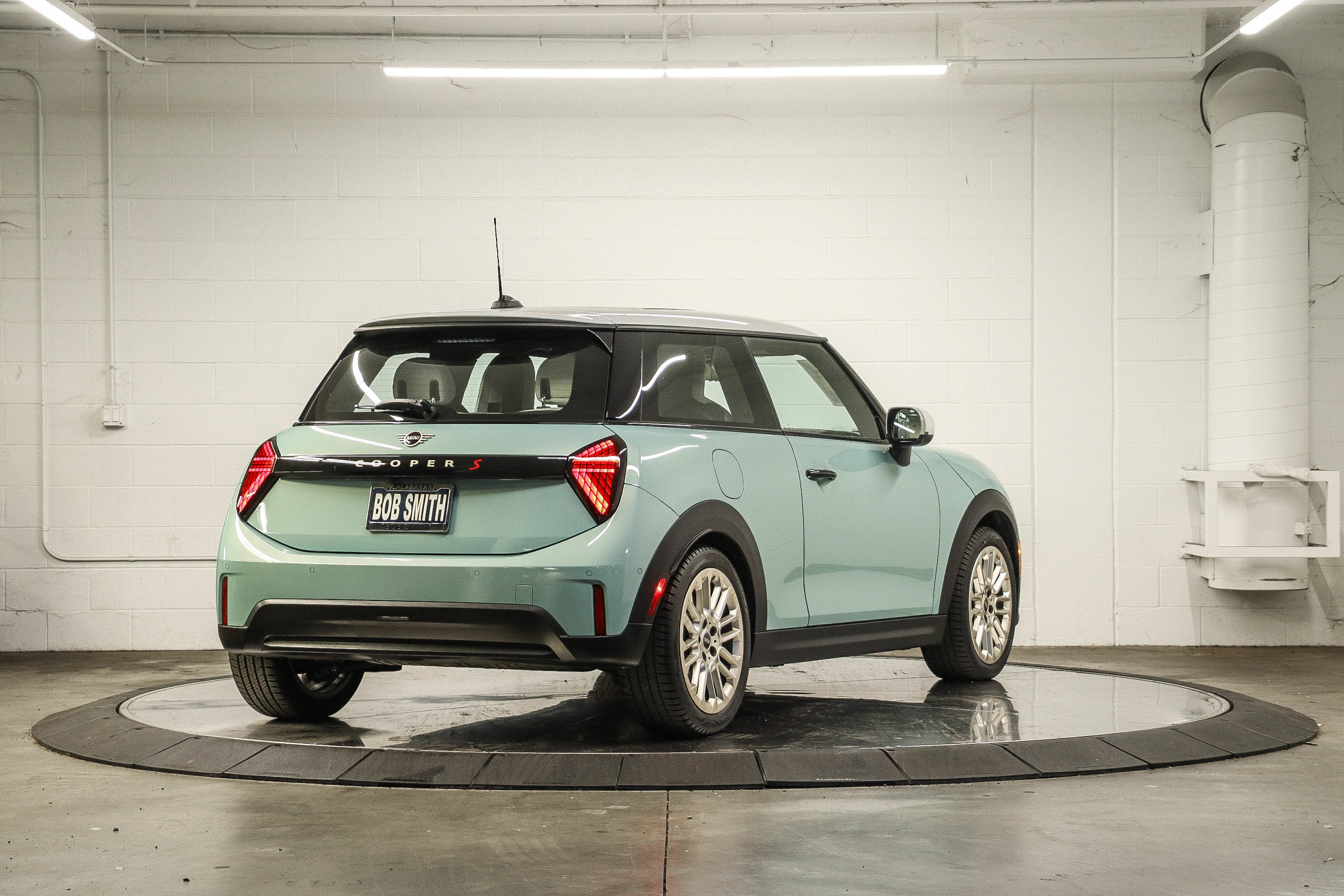 Certified 2025 MINI Cooper S FWD image 6