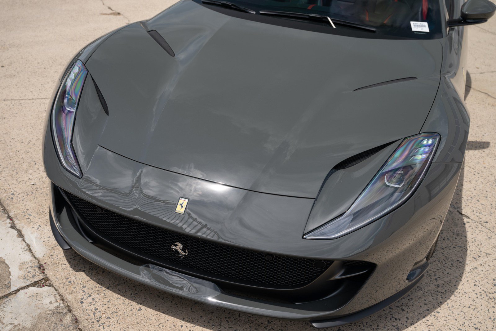 Used 2021 Ferrari 812 GTS RWD image 10