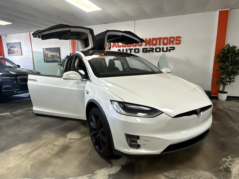 Used 2016 Tesla Model X 75D AWD/4WD image 1