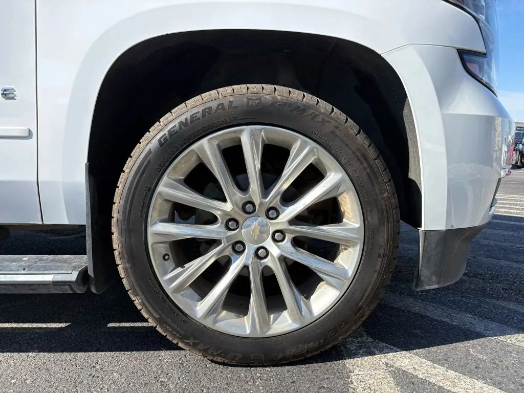 Used 2019 Chevrolet Tahoe Premier w/ Premier Plus Edition AWD/4WD image 31
