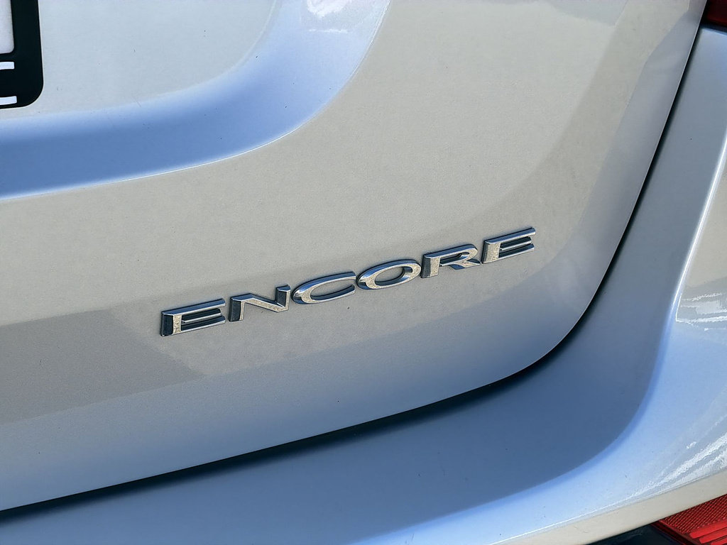 Used 2020 Buick Encore Preferred FWD image 29