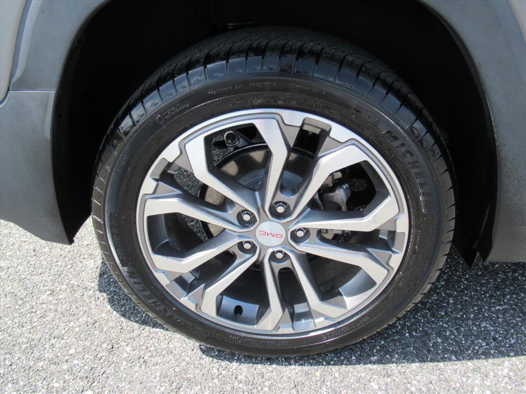 Used 2018 GMC Terrain SLT w/ Preferred Package FWD image 8