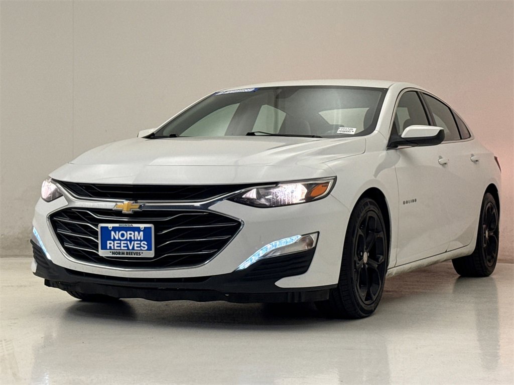 Used 2021 Chevrolet Malibu LT image 2