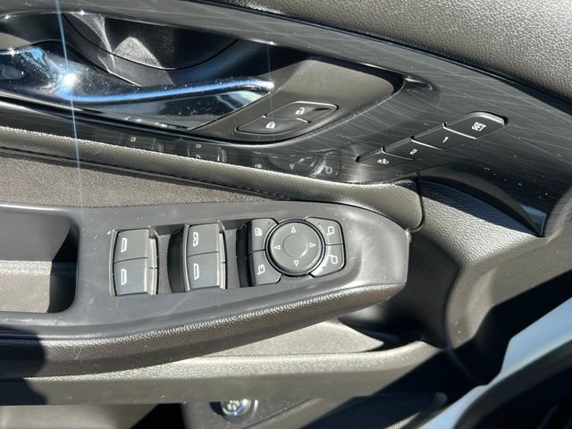 Used 2022 Chevrolet Traverse High Country AWD/4WD image 18
