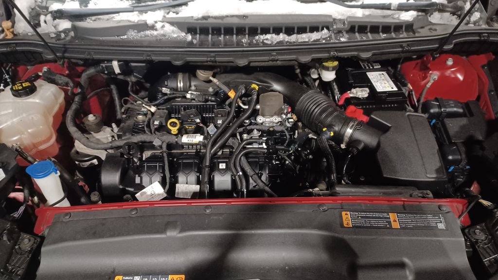 Used 2019 Ford Edge Titanium w/ Cold Weather Package image 9