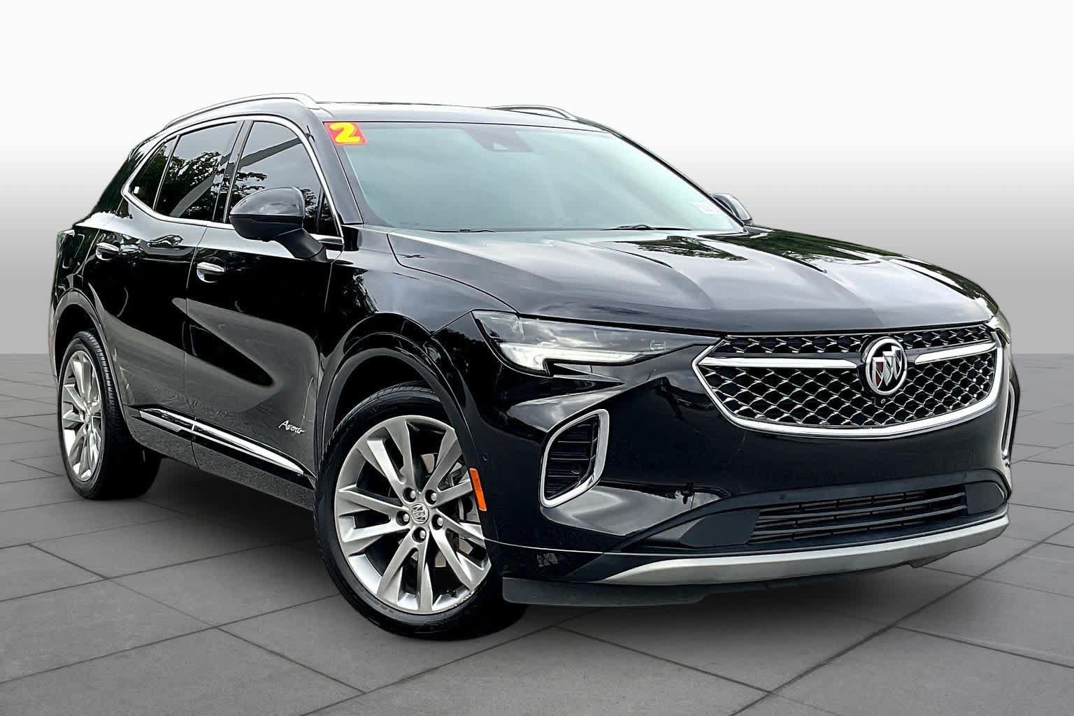 Used 2022 Buick Envision Avenir w/ Technology Package II FWD image 5