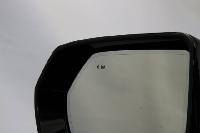 New 2026 Cadillac Escalade ESV Luxury w/ Touring Package image 31