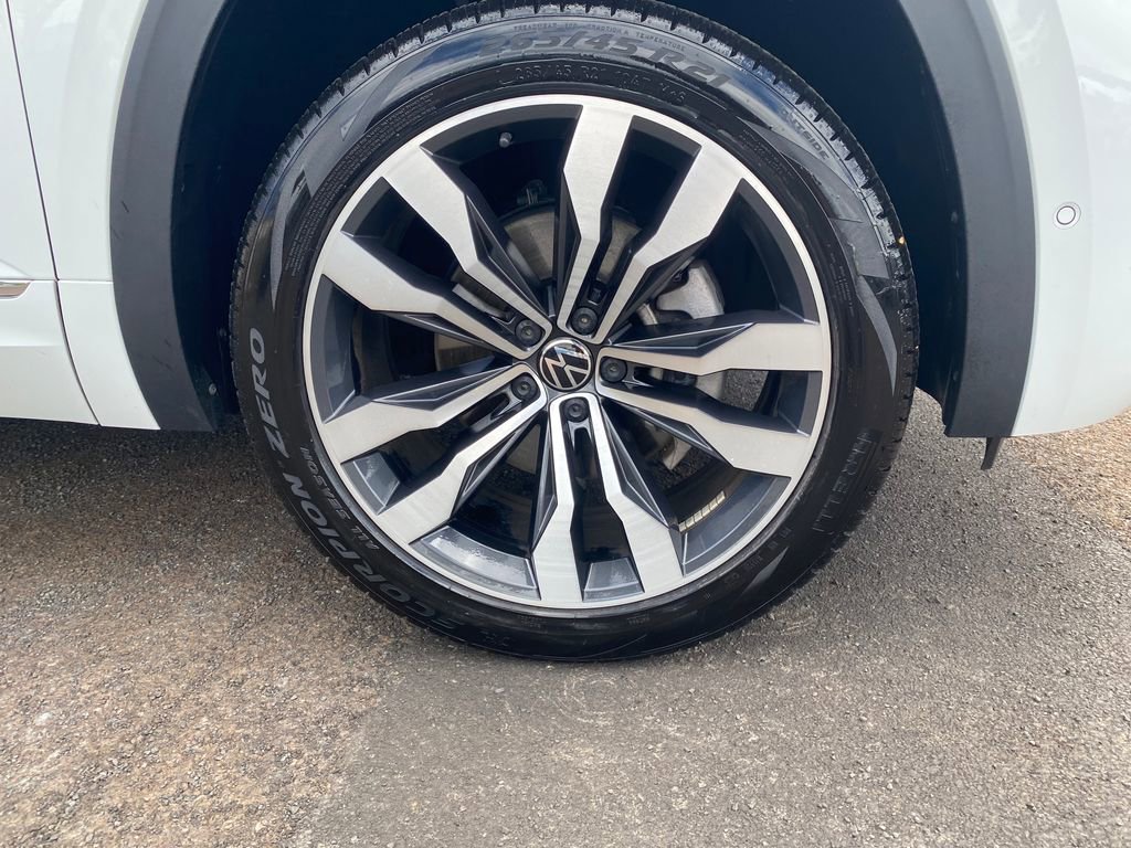 Used 2022 Volkswagen Atlas SEL Premium AWD/4WD image 9