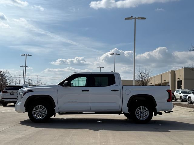 Used 2026 Toyota Tundra SR5 w/ SR5 Convenience Package image 9