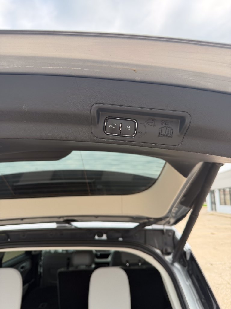 Used 2025 Ford Explorer Active w/ Active Comfort Package AWD/4WD image 24