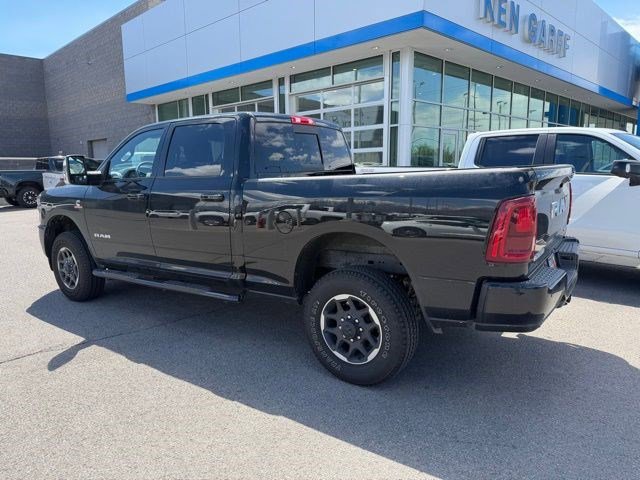 Used 2025 RAM 2500 Laramie AWD/4WD image 2