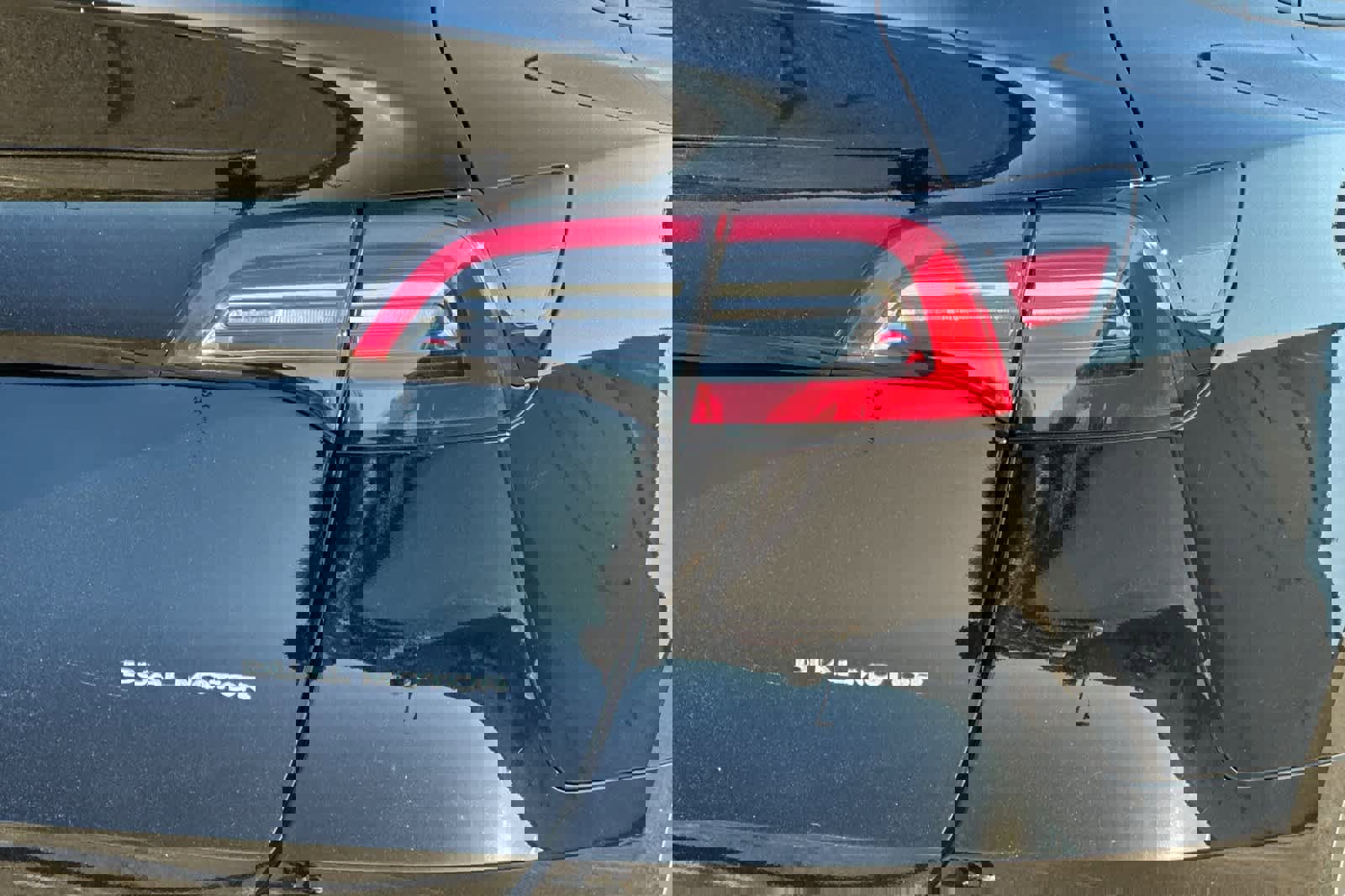 Used 2024 Tesla Model Y Long Range image 30