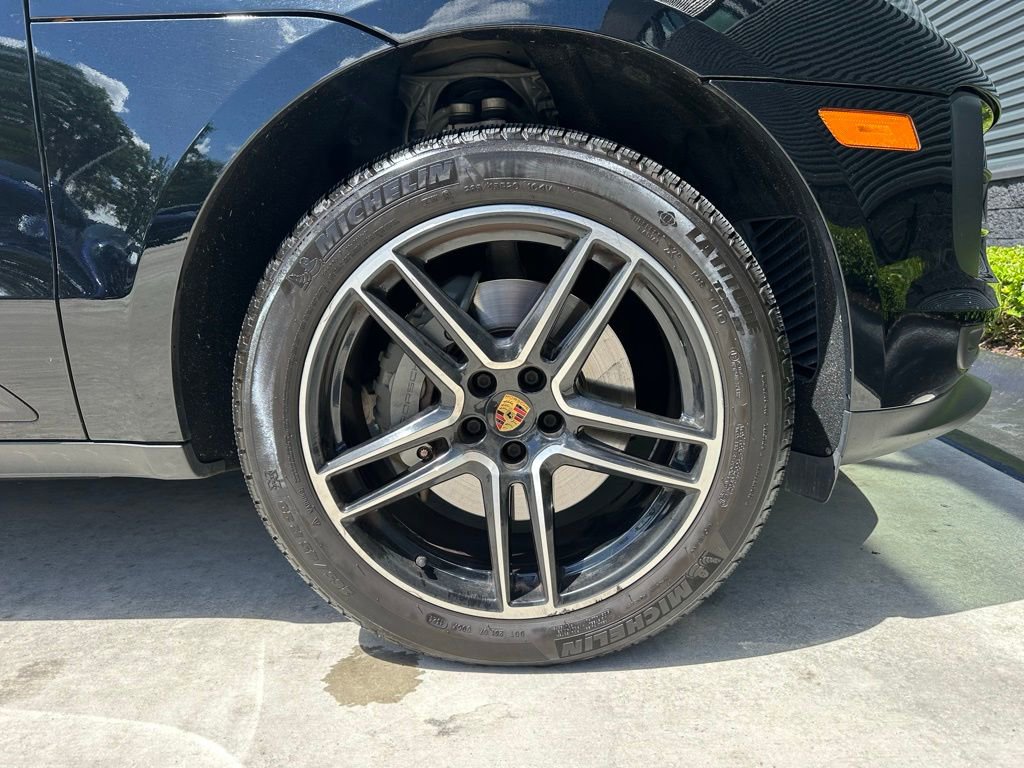 Certified 2021 Porsche Macan S AWD/4WD image 15