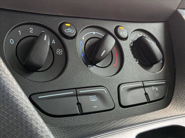 Used 2016 Ford Transit Connect XLT image 7