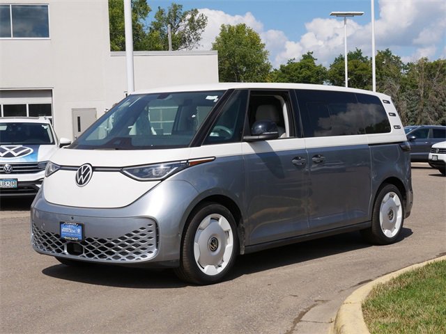 New 2025 Volkswagen ID. Buzz 1st Edition image 4