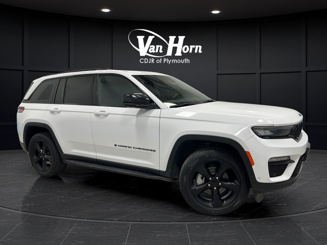 Certified 2024 Jeep Grand Cherokee Limited w/ Luxury Tech Group II AWD/4WD image 1