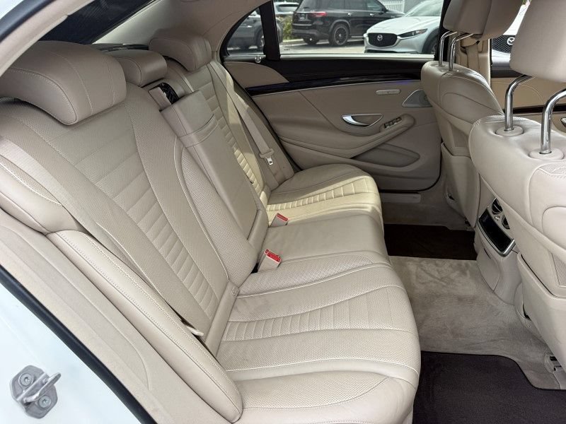 Used 2020 Mercedes-Benz S 560 Sedan image 15