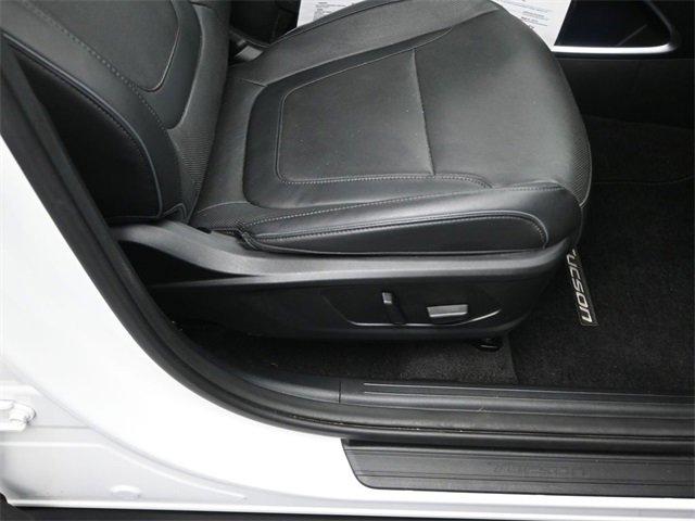 Used 2023 Hyundai Tucson Limited image 42