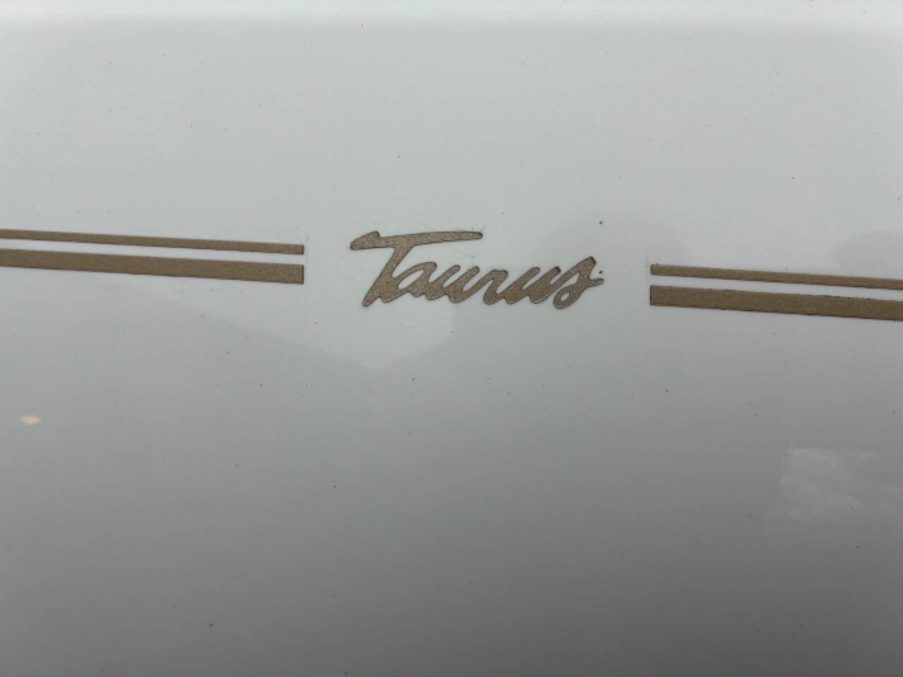 Used 2004 Ford Taurus SES image 39