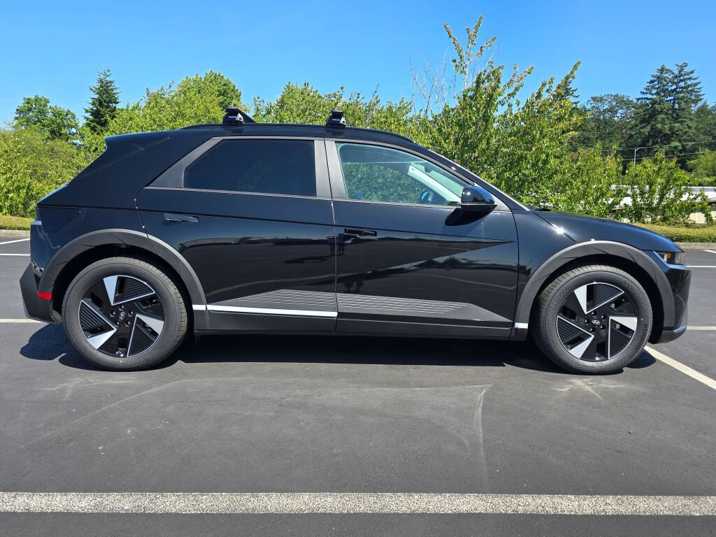 New 2025 Hyundai Ioniq 5 SEL image 3