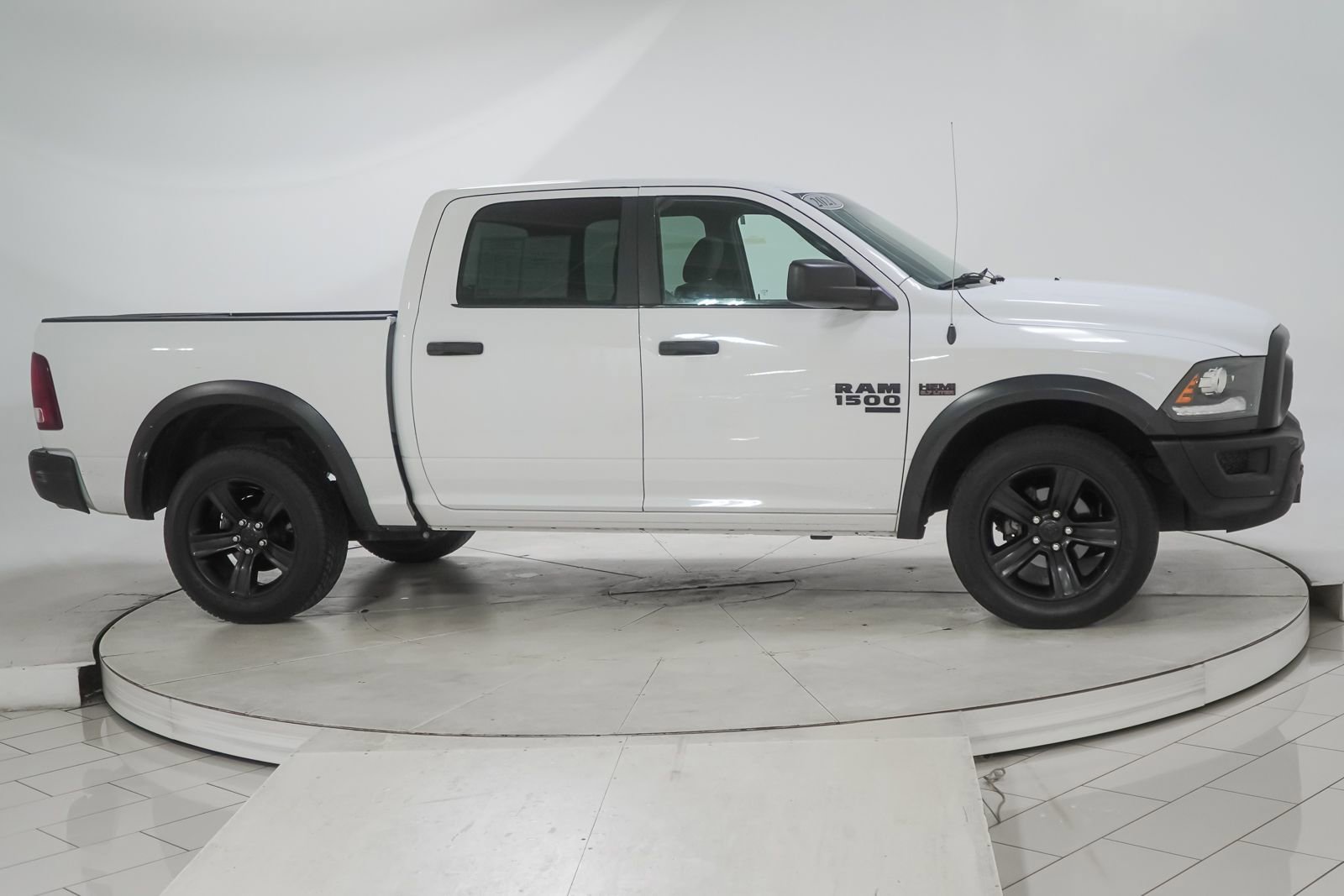Used 2021 RAM 1500 Classic Warlock AWD/4WD image 13