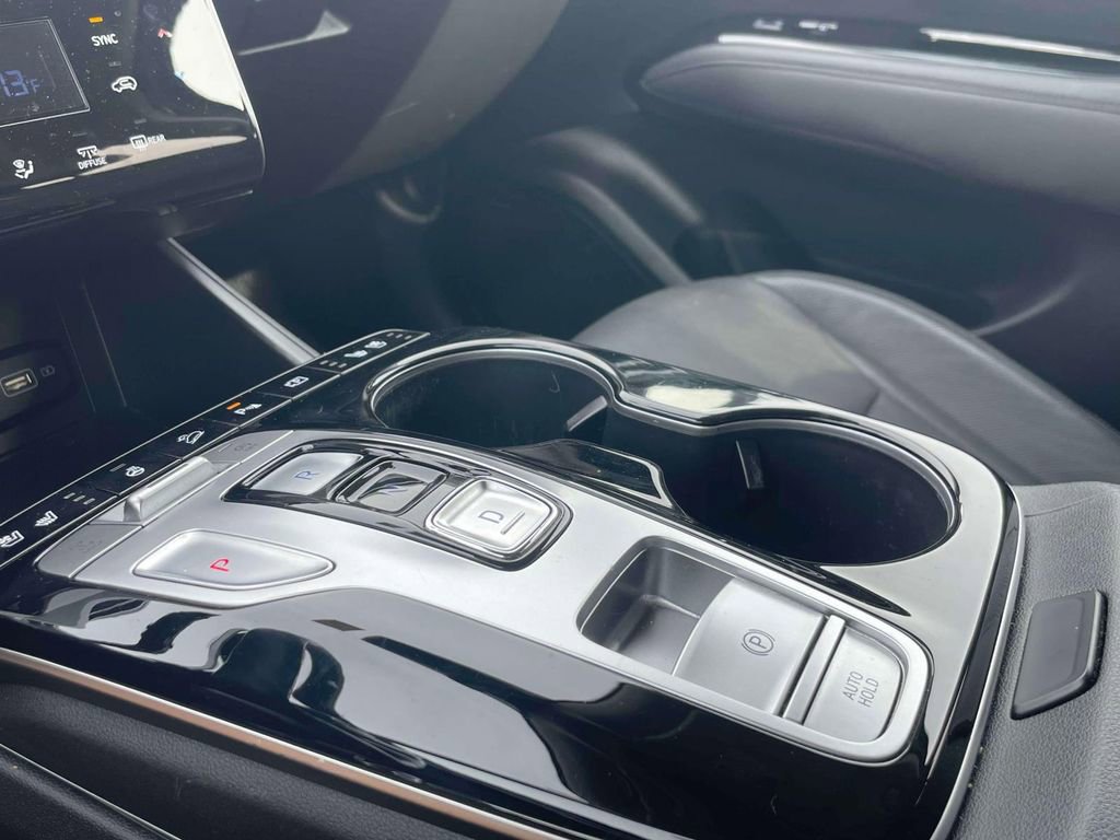 Certified 2023 Hyundai Tucson Limited image 30