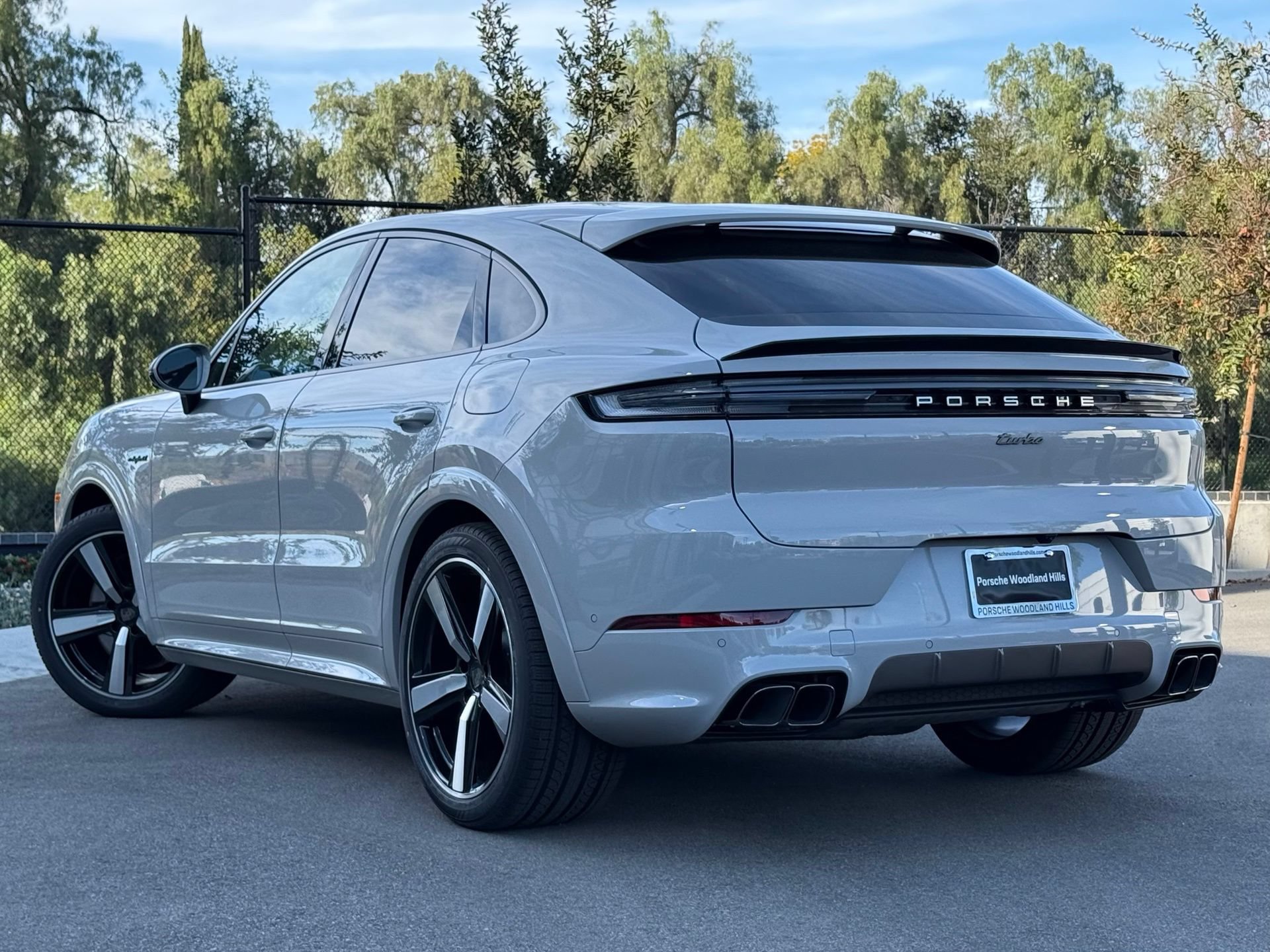 New 2026 Porsche Cayenne Turbo AWD/4WD image 3