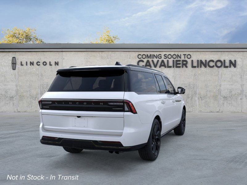 New 2026 Lincoln Navigator L Black Label AWD/4WD image 8