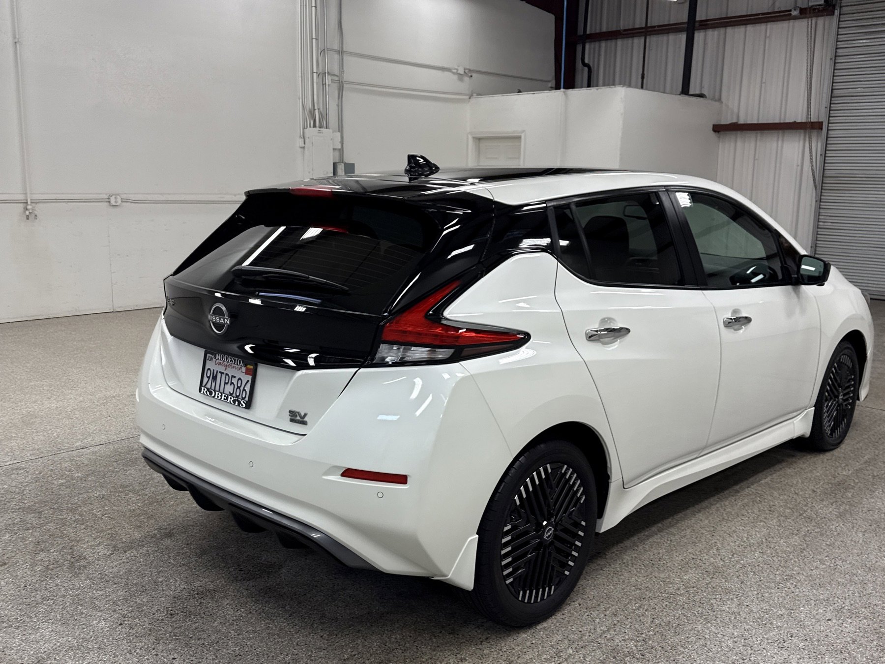 Used 2024 Nissan Leaf SV Plus image 17