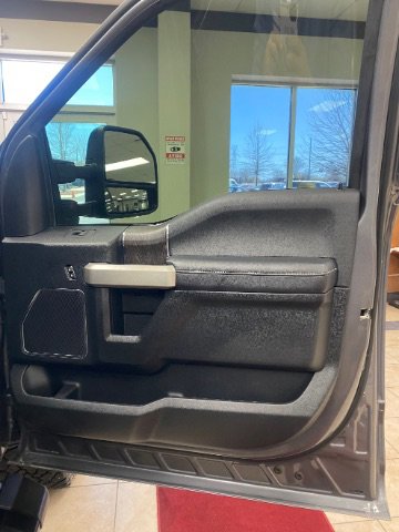 Used 2021 Ford F250 Lariat image 20