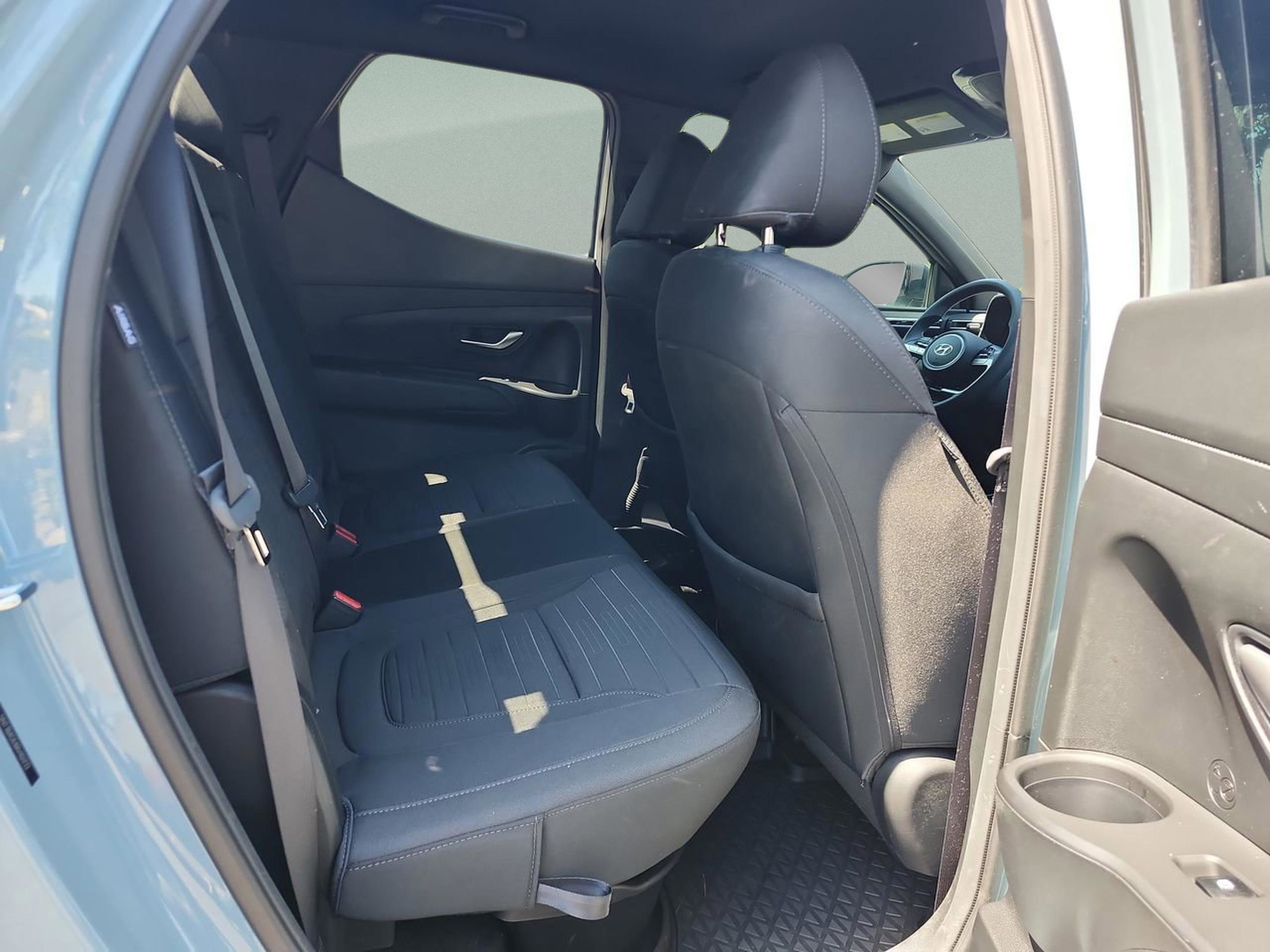 Used 2024 Hyundai Santa Cruz SEL FWD image 17