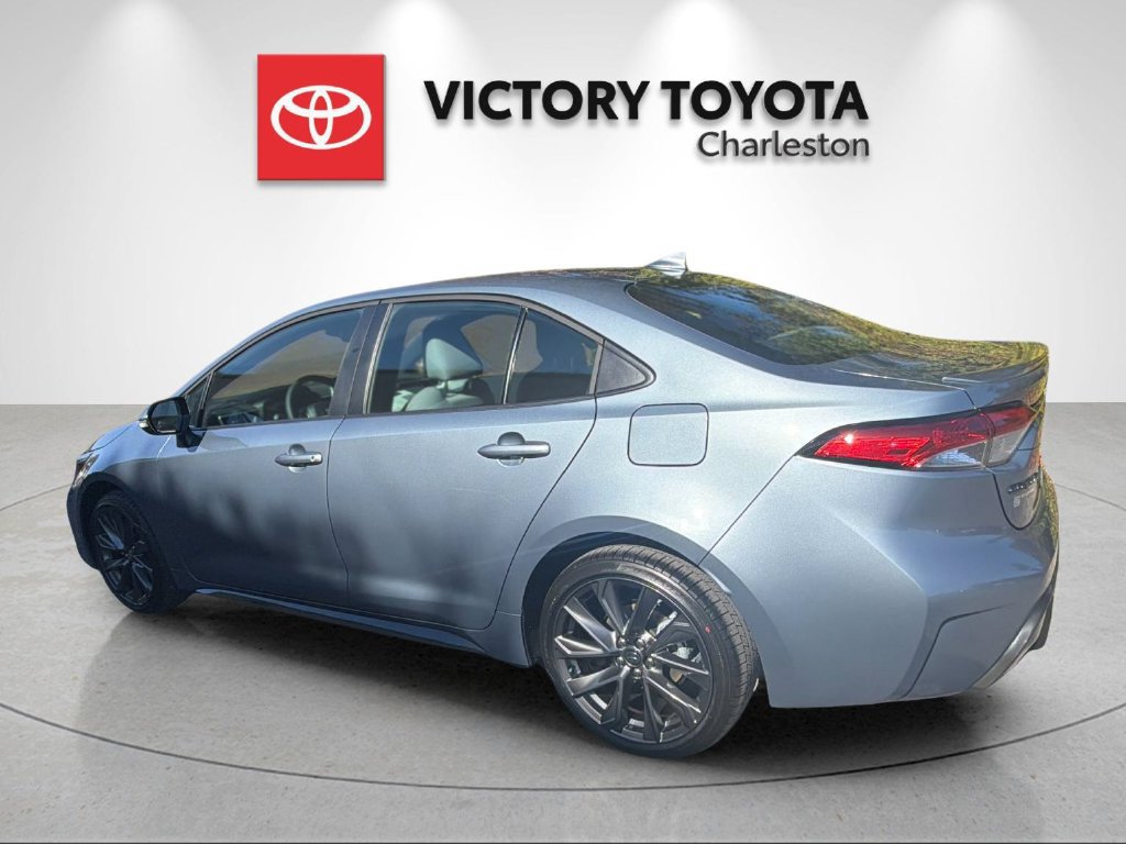 New 2027 Toyota Corolla SE FWD image 3