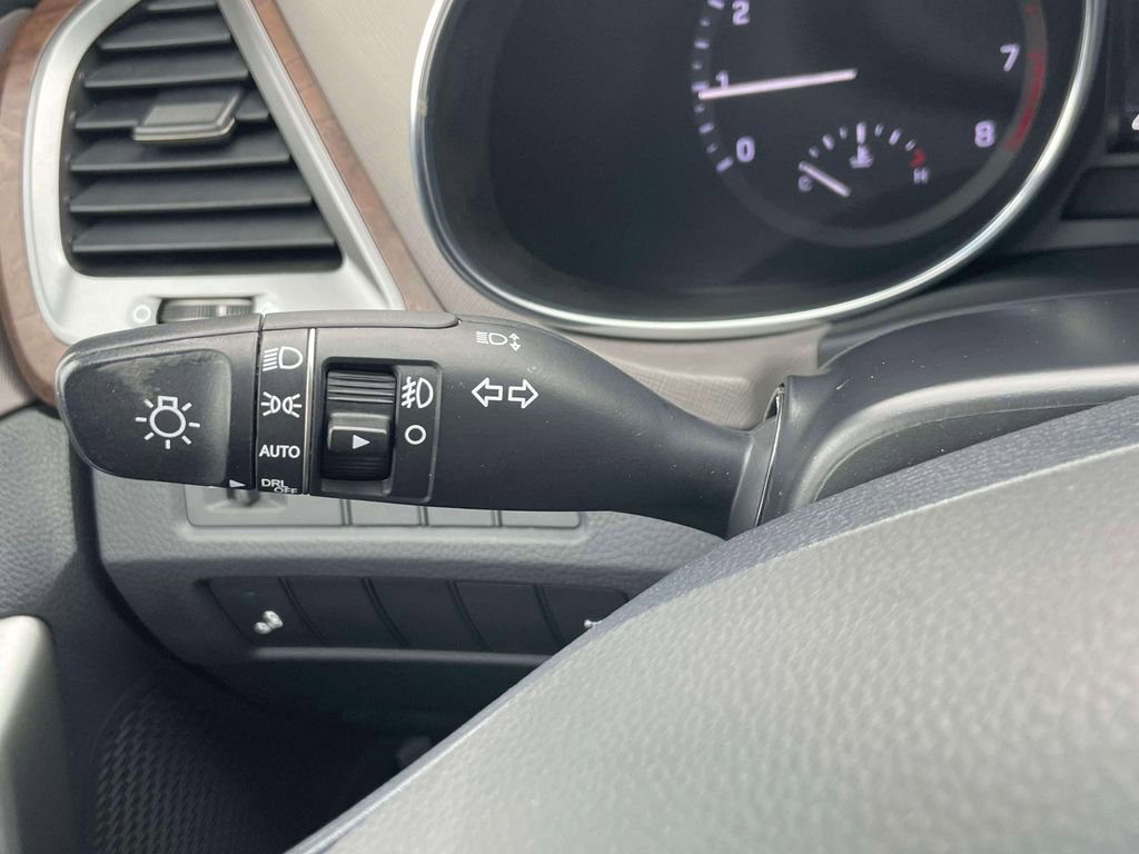 Used 2018 Hyundai Santa Fe Sport AWD/4WD image 22