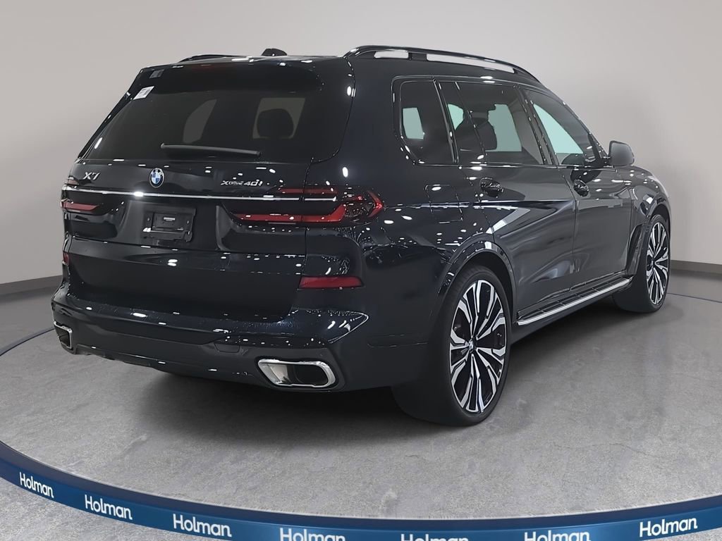Certified 2023 BMW X7 xDrive40i w/ M Sport Package image 5